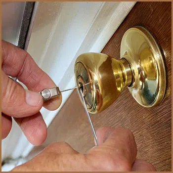 City Locksmith Shop Lehigh Acres, FL 239-249-8279 - 4-lock-opening